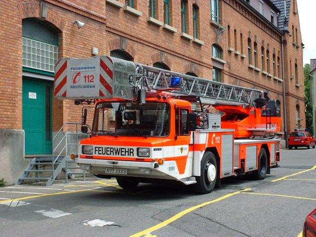 IVECO GRUA BOMBEROS  MERCANCIAS ESPECIALES CONVOY